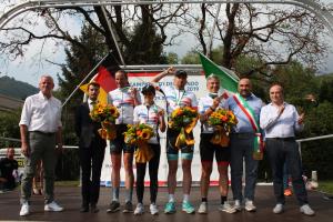 LA PROSECCO CYCLING ASSEGNA I QUATTRO ORI AI MONDIALI GIORNALISTI