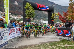 MASTER CROSS SMP : L’ALLUNGO DI COMINELLI VALE LA VITTORIA DE “ IL MELO CUP”