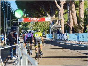 GIRO D’ITALIA CICLOCROSS A LADISPOLI, MAGLIA ROSA DEL RISPETTO
