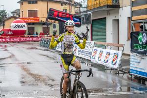 FILIPPO FONTANA E GAIA SANTIN FIRMANO IL CICLOCROSS DEL MESCHIO