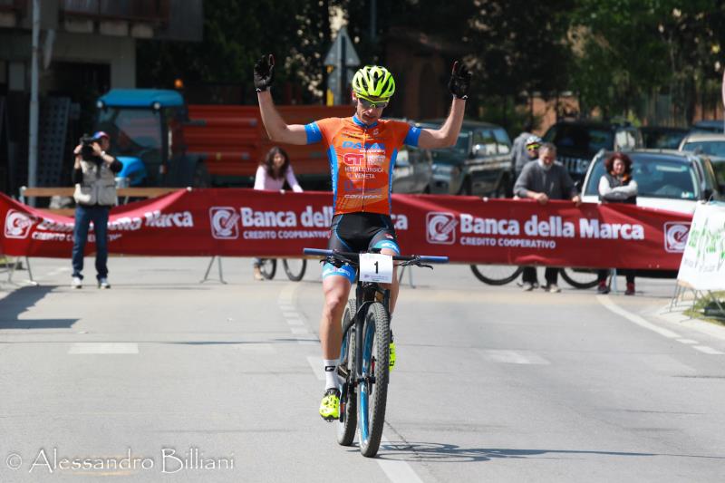 Veneto Cup & Kids – Michele Casagrande e Serena Calvetti di slancio nell’XC Tra le Torri di Farra di Soligo