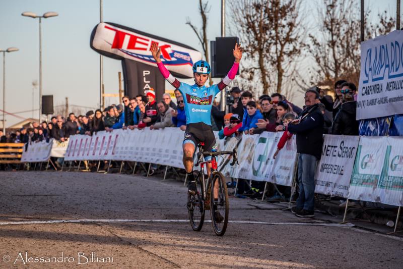 Davide Toneatti e Anna Oberparleiter trionfano nel ciclocross di San Fior
