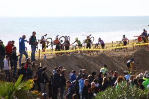 JESOLO ATTENDE L'INVASIONE DEI CICLOCROSSISTI!