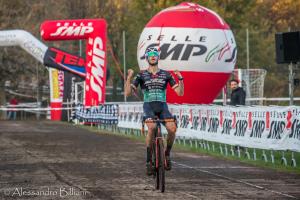 NICOLAS SAMPARISI E CARLOTTA BORELLO METTONO LA FIRMA SUL 3° CICLOCROSS DI SAN MARTINO
