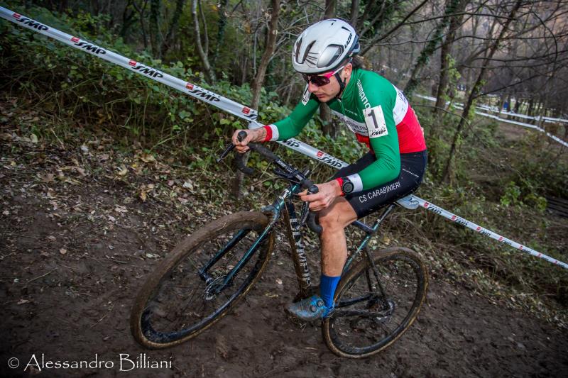 Filippo Fontana vince a Vittorio Veneto con dedica a Renato Longo