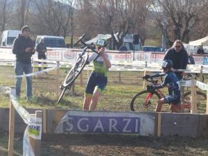 MENO DI TRE SETTIMANE AI CAMPIONATI ITALIANI GIOVANILI DI CICLOCROSS
