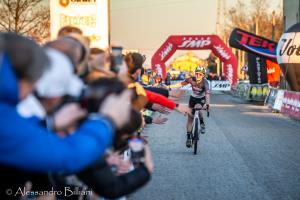 FILIPPO FONTANA ED ELISA FERRI CONQUISTANO IL CICLOCROSS DEL PONTE